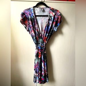 Flattering cotton wrap dress